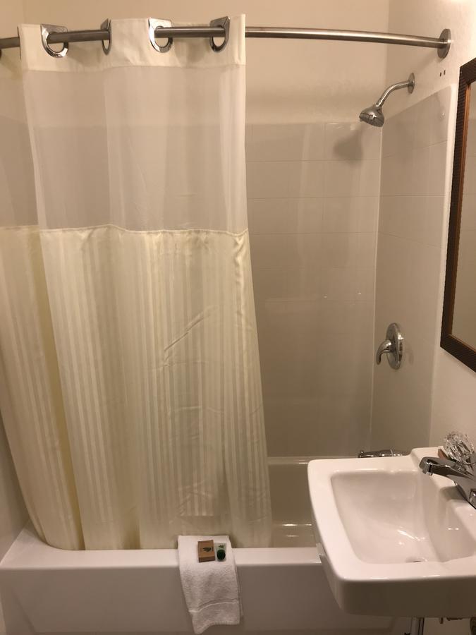 Canyonlands Motor Inn Монтичелло Экстерьер фото